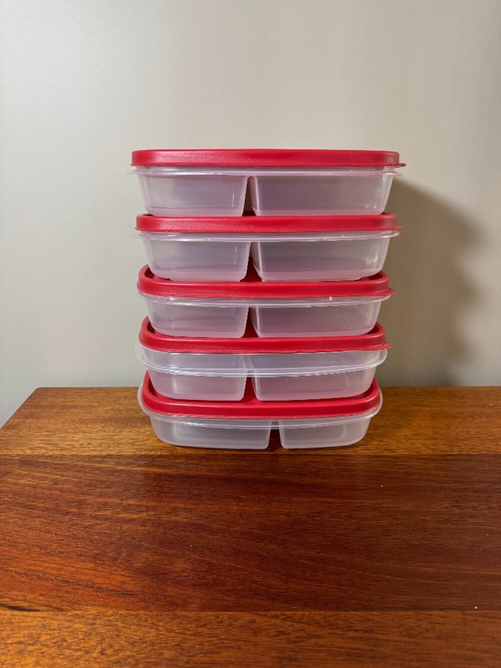 Rubbermaid 10 Piece Easy Find Lids Meal Prep Food Storage Divided Containers